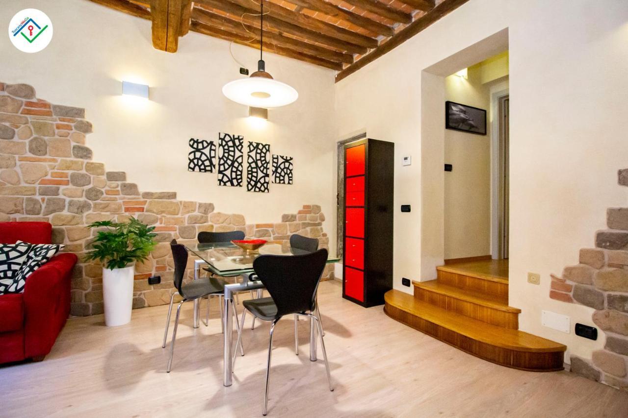 Antica Piazza Apartment By Tuscanywego Lucca Ngoại thất bức ảnh