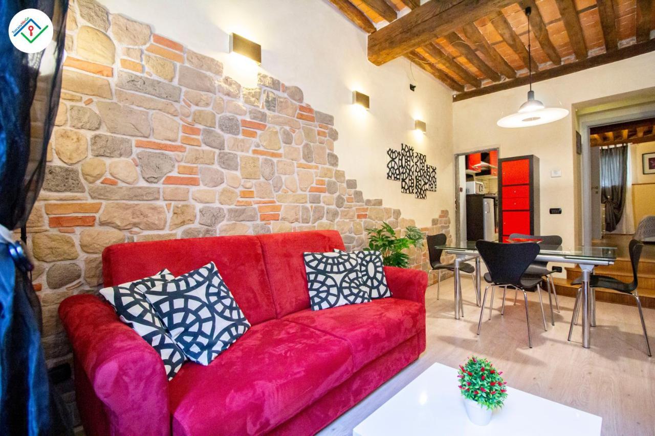 Antica Piazza Apartment By Tuscanywego Lucca Ngoại thất bức ảnh